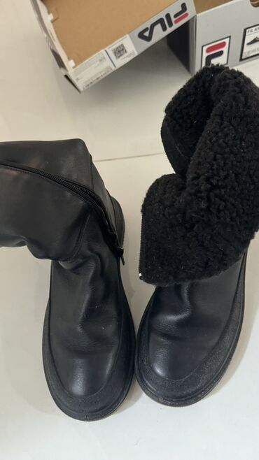 сапоги еврозима кожаный: Сапоги, 36, Fila, Б/у, цвет - Черный, Самовывоз