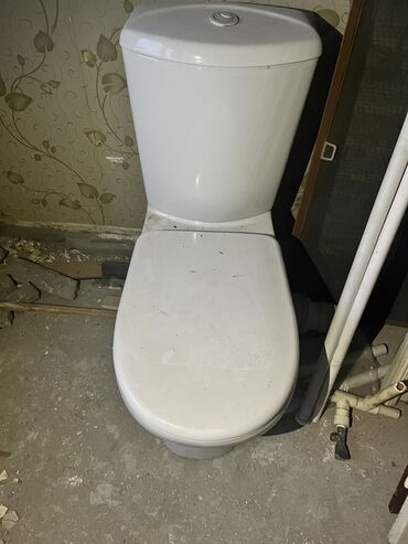 tualet bacoku: İşlənmiş Unitaz Baçokdan ayrı, Ünvandan götürmə, Zəmanətsiz