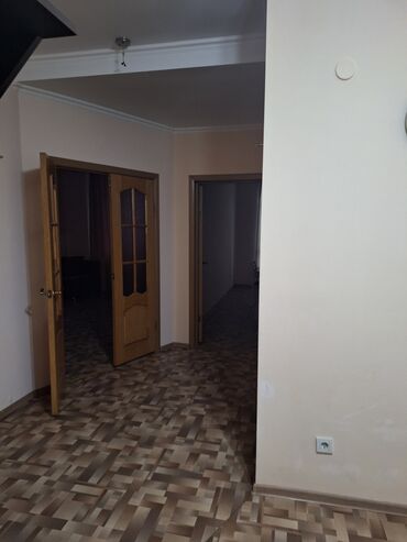 боконбаева квартира: 2 комнаты, Собственник, Без подселения, С мебелью полностью