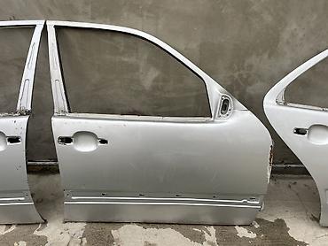 dörd fara: Sol ön, Mercedes-Benz w210, 2000 il, Almaniya, Ünvandan götürmə, Pulsuz çatdırılma, Ödənişli çatdırılma — 1