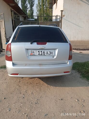 яапошка машина: Chevrolet Lacetti: 2005 г., 1.6 л, Механика, Бензин, Универсал