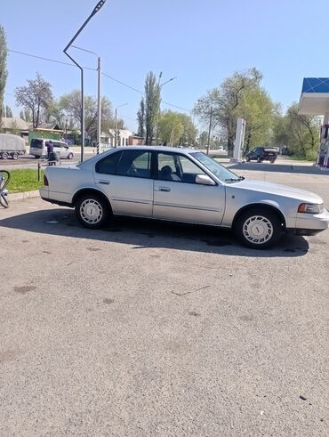 Nissan: Nissan Maxima: 1993 г., 3 л, Механика, Бензин, Седан