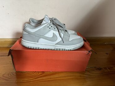 Кроссовки и спортивная обувь: Продаем копию люкс качества 1:1 Nike Dunk Low Grey Fog б/у в хорошем