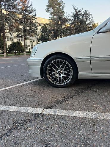 Toyota: Toyota Crown: 2002 г., 3 л, Автомат, Бензин, Седан — 5