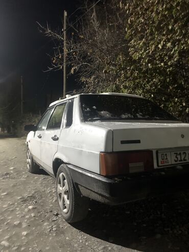 ВАЗ (ЛАДА): ВАЗ (ЛАДА) 21099: 1999 г., 1.5 л, Механика, Бензин — 7