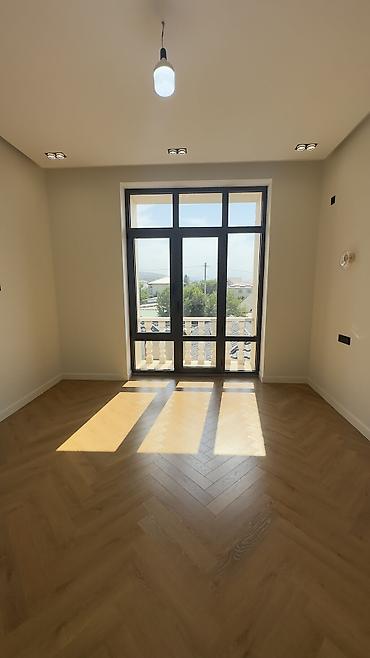 Продажа коттеджей и домов: 5 и более комнат, 280 м², 4 соток, Бишкек, Риэлтор — 21