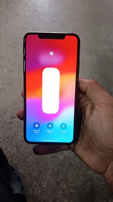 işləmiş telfon: IPhone 11 Pro Max, 256 GB, Matte Gold, Simsiz şarj, Face ID