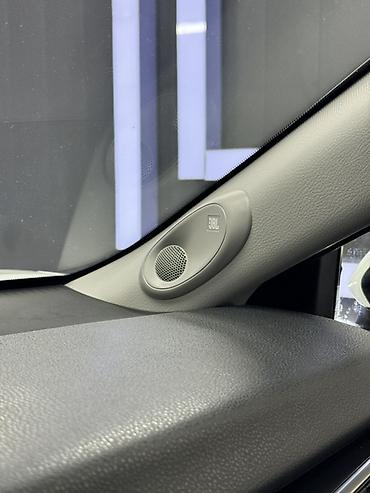 на лобовое: Toyota Camry: 2018 г., 2.5 л, Автомат, Бензин, Седан — 5