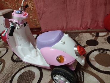 детский мотоциклы: Детский электрокар, Б/у