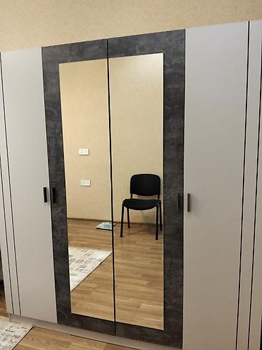 lovhe: Yeni, 4 qapılı, Güzgülü, Boz, Açılan, Düz dolab — 1