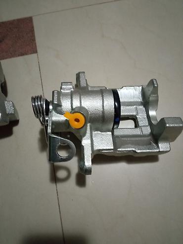 1.5 kw: Zadnje kočione čeljusti – komplet levo (L) i desno (R) VW Transporter — 4
