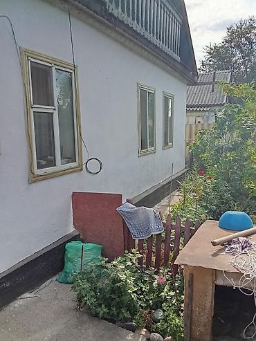 Продажа коттеджей и домов: Продам дом в Канте. - Одноэтажный дом с белым фасадом, пластиковыми — 17