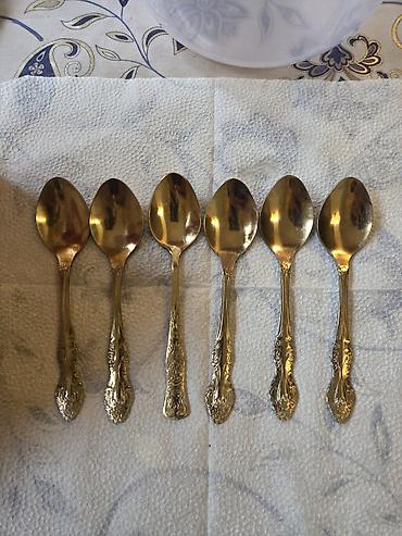 İncəsənət və kolleksiyalar: - Məhsul: Çay qaşıqları dəsti - Miqdar: 6 ədəd - Material: Metal — 1