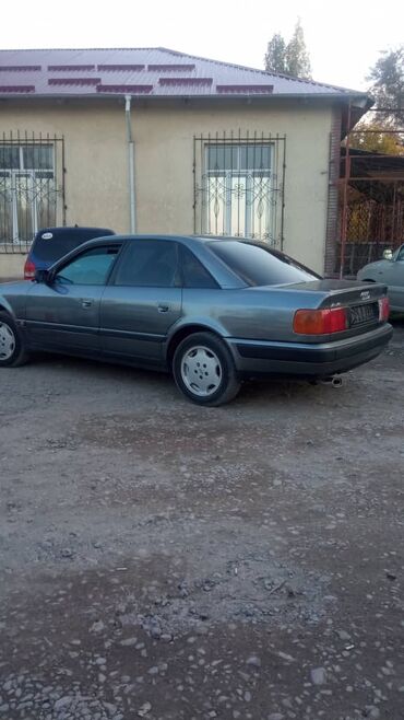 вариатор ауди: Audi S4: 1992 г., 2.3 л, Механика, Газ, Седан