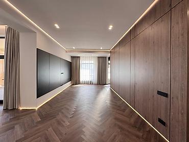 Долгосрочная аренда квартир: 4 комнаты, Риэлтор, С мебелью полностью — 8