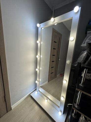 зеркало самоклейка бишкек: Напольное гримерное зеркало с подсветкой. Б/У состояние хорошее