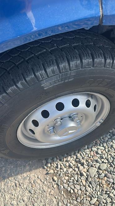наклейки на капот авто: Грузовик, Mercedes-Benz, Дубль, 3 т, Б/у — 6
