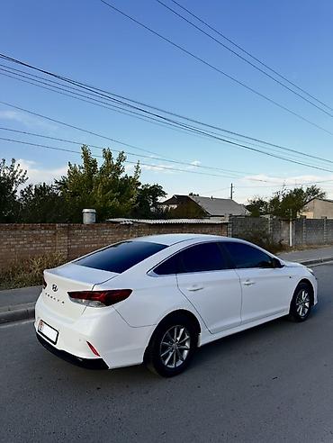 Продажа авто: Hyundai Sonata: 2017 г., 2 л, Автомат, Газ, Седан — 5