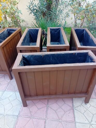 Bitkilər üçün dibçəklər: Dibçək Taxta dekorativ çiçək yeşikləri – bağ, terras, eyvan və — 1