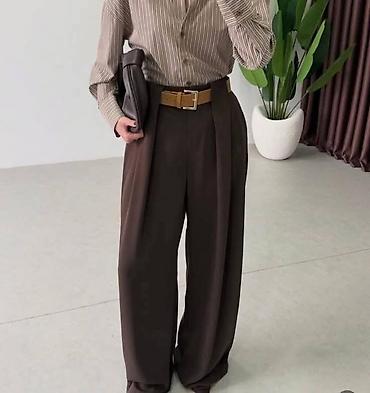 Pantalone: Izgledajte extra uz predivne pantalone u vise boja.
Cena 2800din — 2