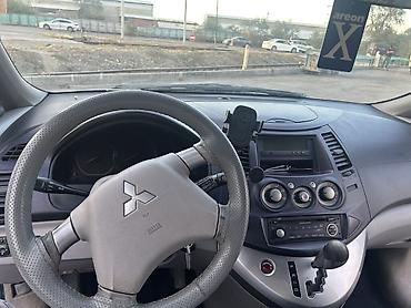 мицубиси 200: Mitsubishi Grandis: 2004 г., 2.4 л, Автомат, Бензин, Минивэн — 3