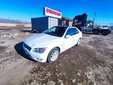 Toyota: Toyota Altezza: 2004 г., 2 л, Автомат, Бензин, Седан