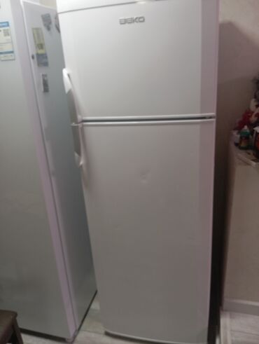 микроволновые печи б у: Продаю холодильник BEKO в хорошем и рабочем состоянии.Размеры 175 см