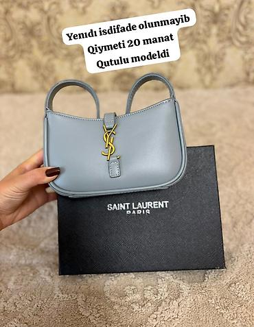 nar 1 saat: Saint Laurent üslubunda zərif çiyin/əl çantası - Rəng: açıq boz - — 1