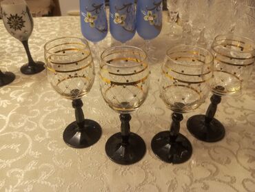 vaza qab: Qədəhlər, Şüşə