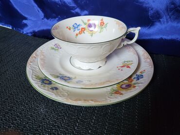 Kuhinjski setovi: Set Kahla porcelan Nemacka 1957+. Set nigde okrzan,napukao,polomljen — 4