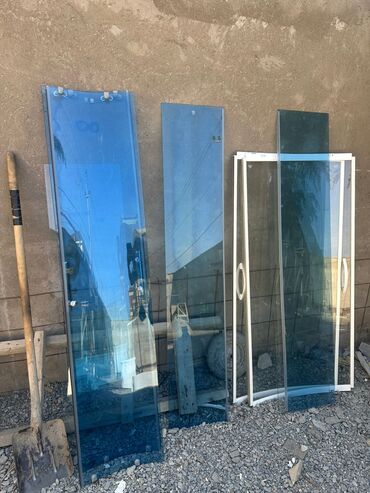 Duş kabinaları, arakəsmələr: Üstü qapalı kabina, Künc üçün — 2