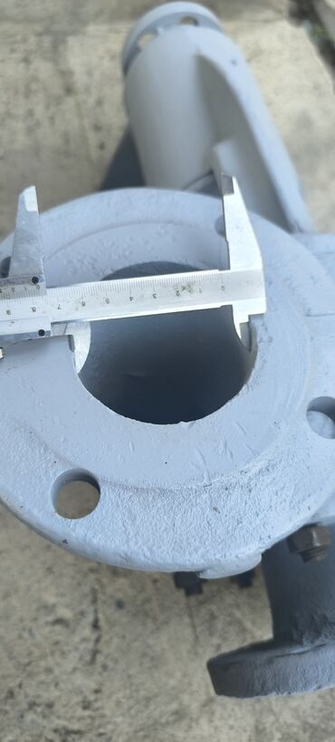 Другое оборудование для бизнеса: Пара центробежных насосов, предназначенных для перекачивания — 8