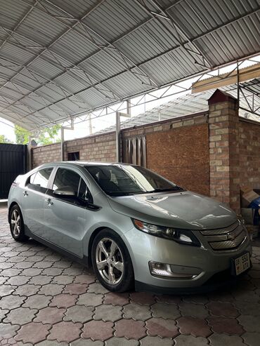 chevrolet avio: Chevrolet Volt: 2012 г., 1.4 л, Вариатор, Электромобиль, Хэтчбэк