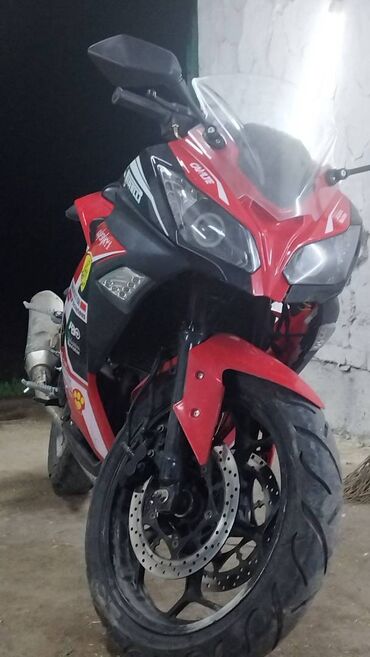 хундай елентира: Спортбайк Yamaha, 400 куб. см, Бензин, Чоңдор үчүн, Колдонулган