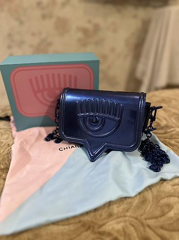 molfix qiymeti: Chiara Ferragni çanta
2 dəfə istifadə olunub
Qiymət:15 AZN — 1