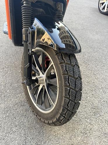 elektrikli chopper: 60v30ah batereya tutumu Tam şarjla 70-80km məsafə (çəkiyə və küləyə — 8
