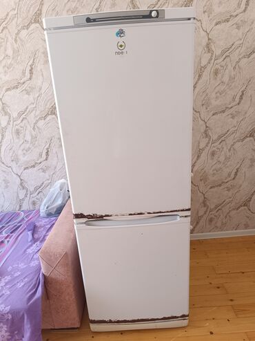 Духовки: Нерабочий 2 двери Indesit Холодильник Продажа, цвет - Белый