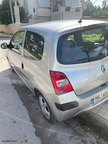 Μεταχειρισμένα Αυτοκίνητα: Renault Twingo: 1.1 l. | 2010 έ. | 120000 km. Χάτσμπακ