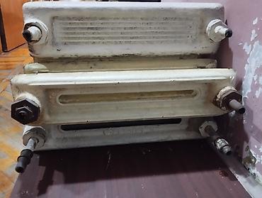 Ev və bağ: Radiator çuqun 1 i 35 manat hamsi biryerdə 100 manat — 2