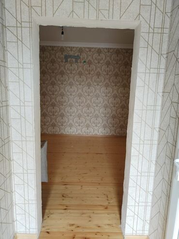 Həyət evləri və villaların satışı: Satlıq həyət evi və torpaq sahəsi - Daş hasarla tam əhatə olunmuş — 3