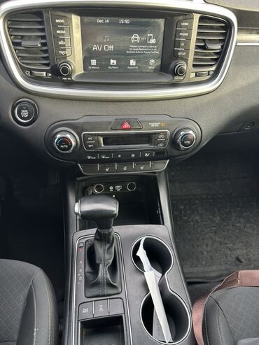 Kia: Kia Sorento: 2019 г., 2.4 л, Автомат, Бензин, Кроссовер — 11