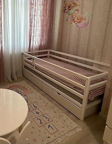 usag kravatı: Uşaq kravatı – 250 AZN Ünvan: Xırdalan, Mimi Ağ rəngli, yan qoruyucu — 1