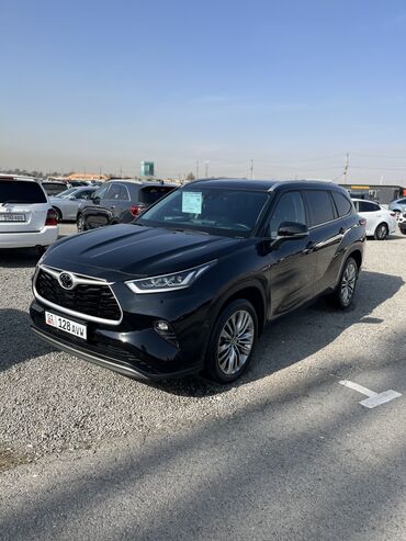 Toyota: Toyota Highlander: 2023 г., 2 л, Типтроник, Бензин, Кроссовер — 2