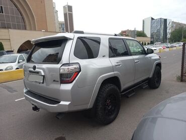 фуранер таета: Toyota 4Runner: 2023 г., 4 л, Автомат, Бензин, Внедорожник
