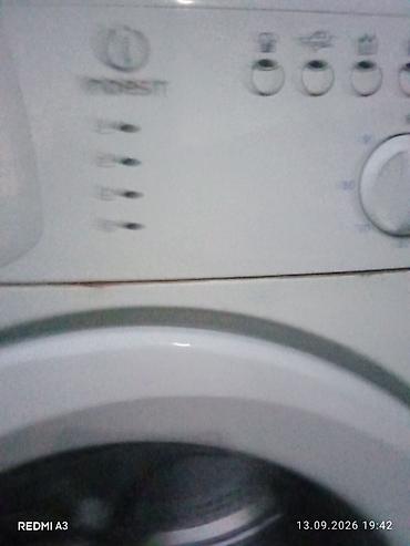 Техника жана электроника: Стиральная машина Whirlpool, фронтальная загрузка.2 машинка есть — 6