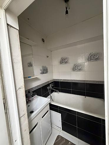 Недвижимость: 3 комнаты, 100 м², 1 этаж — 3