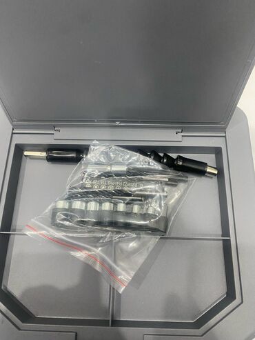 Шуруповерты: Шуруповёрт УРАГАН ударный. Бесщёточный аккумуляторный Адрес магазина — 8