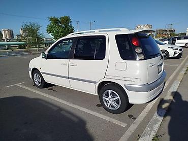 такта раум: Toyota Raum: 2000 г., Автомат, Бензин — 5