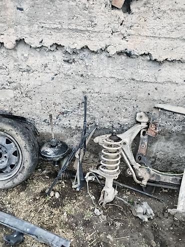 Другие детали для мотора: Запчасти на Audi 80 B3/B4 (примерно 1986–1994) В наличии на разбор: - — 6