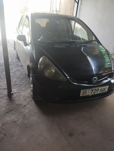 серви 3: Honda Fit: 2002 г., 1.3 л, Вариатор, Бензин, Хэтчбэк